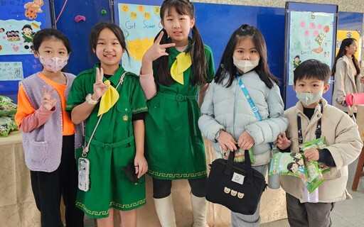 崇文女童軍餅乾義賣 攜手展望會助寮國教育