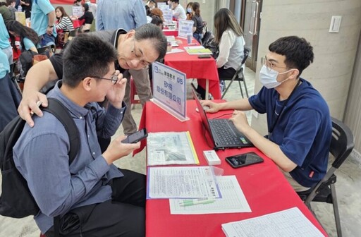 新竹榮服處x竹北就業中心合辦徵才活動 媒合產業園區企業及人才