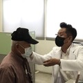 鍾佳濱公益媒合天籟計畫，捐贈助聽器首站抵長治 嘉惠民眾
