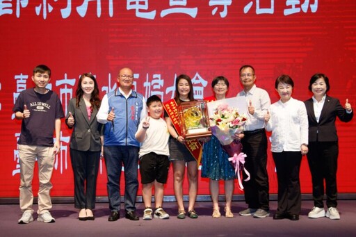 清水區婦女會表揚活動 市長盧秀燕：每一位都是「社會典範」！
