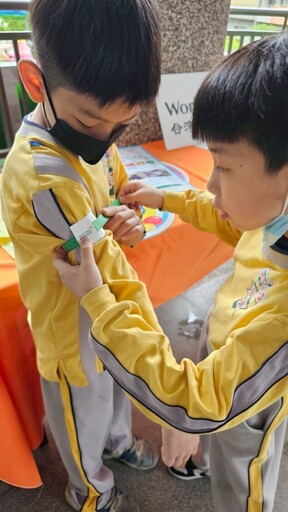 民族國小攜手展望會 為飢餓兒童送暖