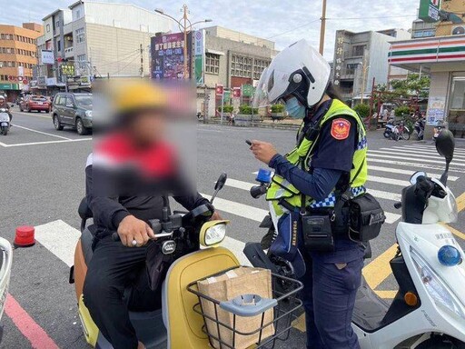 屏警執行「闖紅燈」專案取締行動 減少路口事故傷亡