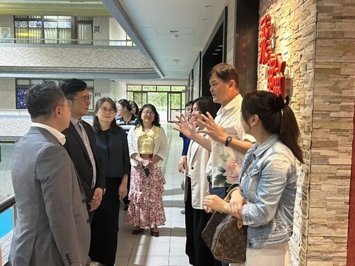 輔英科大與產業合作簽署策略聯盟 推動運動健康新未來