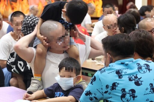 新竹監獄辦理母親節懇親活動 收容人表達孝意