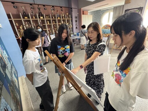 《大海裡的家》新書發表會 海委會攜手蚵寮國民小學挖掘水下的故鄉