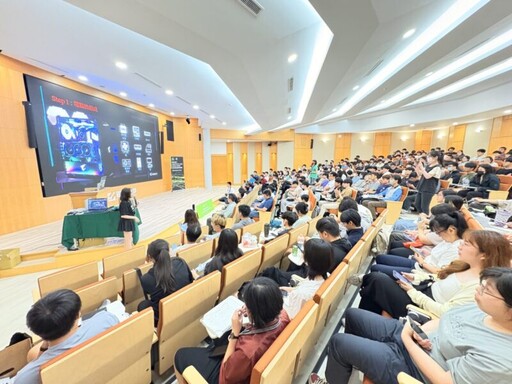 義守大學連續兩年獲黃仁勳指名為NVIDIA合作夥伴