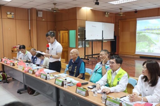 立委鍾佳濱率財委會 考察高樹舊寮圳調蓄池成果、辦氣候變遷農損因應座談
