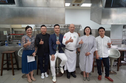 高餐大西餐廚藝系校友開心回娘家 菁英齊聚共塑未來藍圖