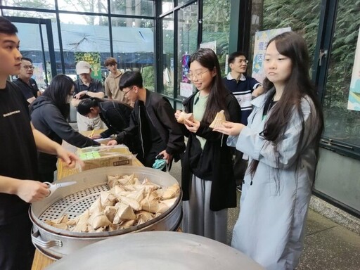 傳遞節慶精神與國際友誼 玄奘大學建立文化連結