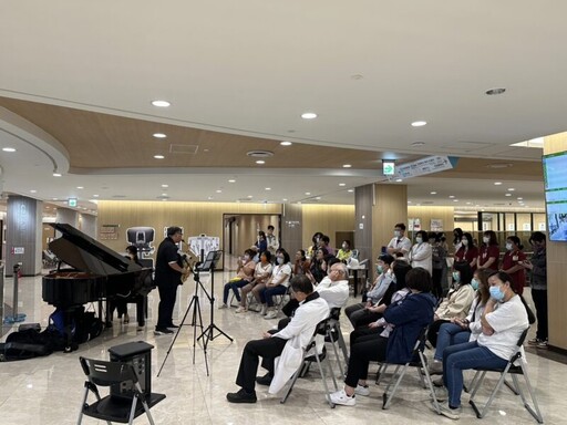 結合音樂與醫學 高雄秀傳端午前夕譜樂音