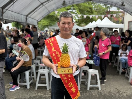 114年高雄鳳荔品質評鑑競賽 大樹區農友謝清男、劉文賢一舉拿下雙冠軍