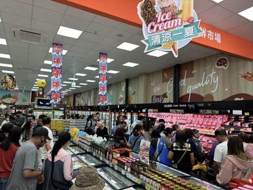 家樂福插旗屏東潮州 全新複合式概念享熱食即點代做 現煮咖啡