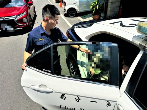 年長翁迷途街頭 長榮警助與家人團聚