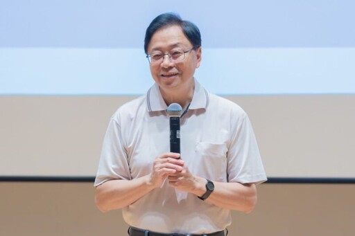 科普大師馮翠珍分享AI結合文學創作 了解AI開啟創作新視野