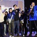 2025雄爭舞鬥歡慶國際青年日 陳其邁拜師學生體驗舞蹈 市長人氣爆表