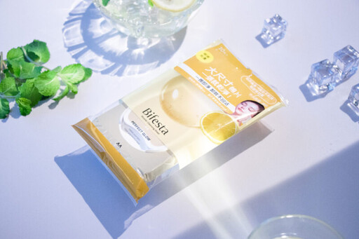 夏日清爽新品！Bifesta碧菲絲特亮澤碳酸泡洗顏上市