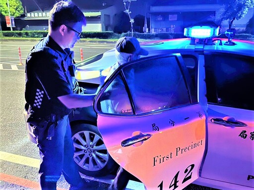 誤走高鐵大道 竹園警協助失智翁平安返家