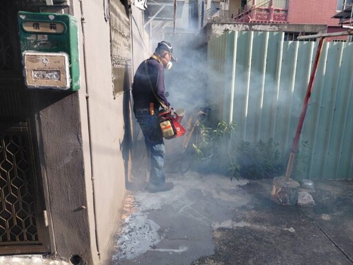 高市鼓山區本土登革熱確診+1 研判為同一波社區疫情 陽性容器率仍高達3成 依法處分開出96張告發單