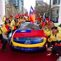 高科大太陽能車遠征澳洲 拿下世界第四佳績 僑胞沿路相挺