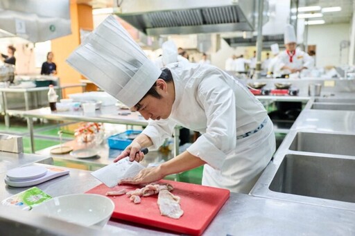 「2025麻油料理擂台競賽」南北接力初賽 20強PK 10月決賽舞台見!