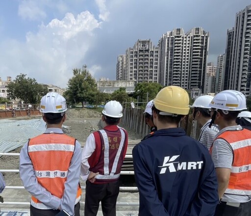 輕軌樹木傾斜儀即時監測 「樺加沙」颱風來臨 高雄捷運工程完成防汛整備
