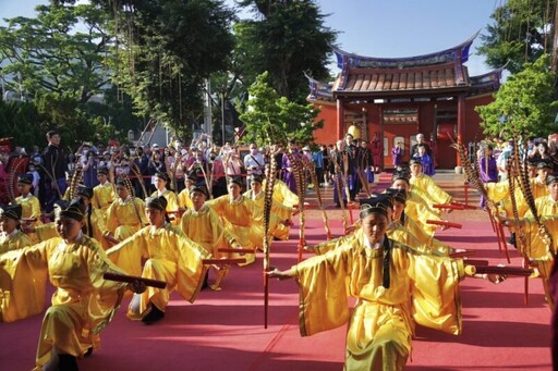 屏東書院舉行祭孔大典 外籍生體驗傳統古禮文化