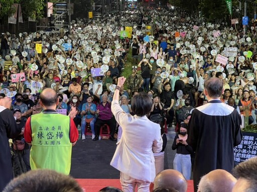 起風了！林岱樺昨晚三萬人造勢大會 對高雄市長初選 產生關鍵影響