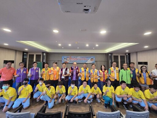 國際獅子會300E5區新高雄獅子會捐贈仁武高中深耕計畫活動 傳愛到校園