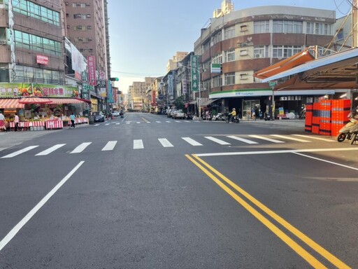 高雄市三民區建興路下水道工程完工 排水通道路平