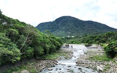 牛稠溪整治有成 觀音瀑布再現風華