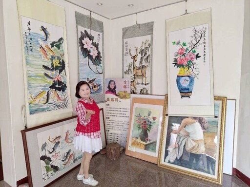 輔英科大校友黃素丹以畫傳愛 「藝起共好」為母校67週年獻上最美祝福