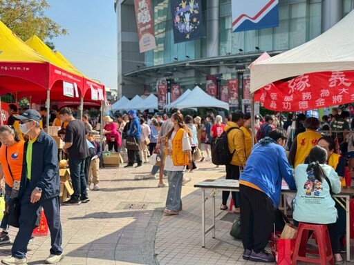 2025動員港都的愛「院望啟程」園遊會 高雄大遠百前廣場愛心舉行