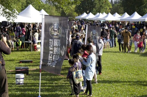 高雄城市書展最後倒數!《不便利的便利店》金浩然、「黑熊森遊會」壓軸登場 錯過再等一年