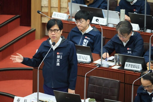 陳其邁:因應人口結構老化 非法定社福預算增加 市府財政可負擔
