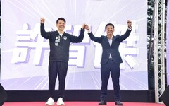 許智傑楠梓見面會滿滿民眾 承諾延續陳其邁市長，繼續帶領高雄發光發熱