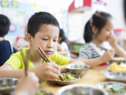 學校午餐不只是要填飽肚子！改革供膳制度、推行飲食教育刻不容緩