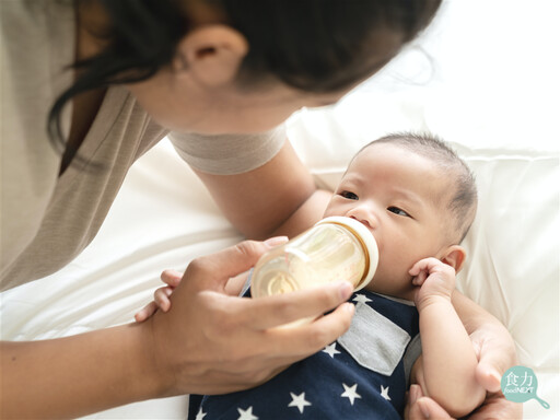 嬰兒食品不可標示優於母乳、台灣將邁入碳定價時代！2025元旦食農新制一次看！