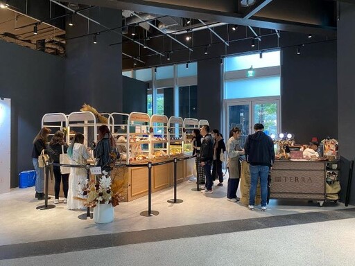 流行品與美味的衝突 珠寶盒在新店裕隆城展開了為期2個月的快閃!