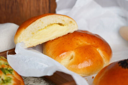 日本麵包繁盛店絕技紅到台灣 「神奇魯邦30％」創造全新食感 新臺味麵包9款更新上市