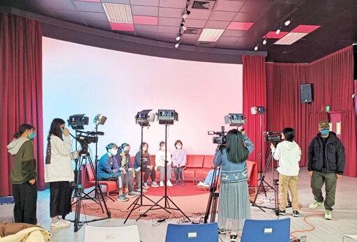 中國科大影視系師生展現優質專業創作力 高中職生電影、網路、多媒體影音體驗營佳評如潮
