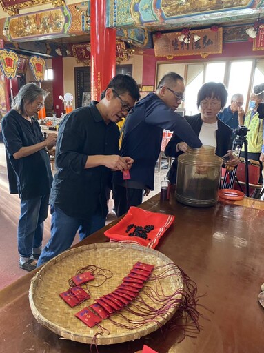 臺南生活美學館跨海澎湖 訪視輔導鼎灣百草飲食產業創生