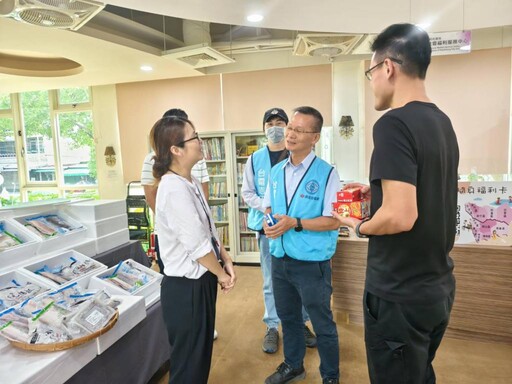 台電興達電廠關懷弱勢團體 贈中秋海鮮禮盒暖人心