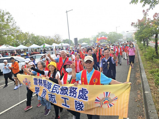 公益不停步榮民齊守護 雲榮服公益日為愛健走