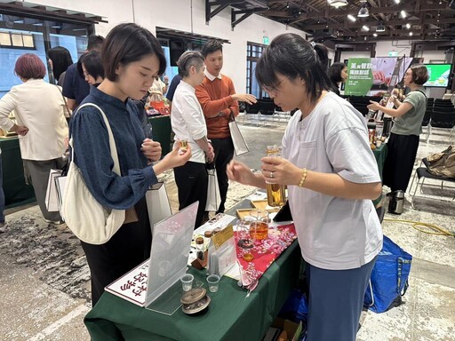 台灣茶跨界邂逅 米其林大廚用餐飲述說茶風味