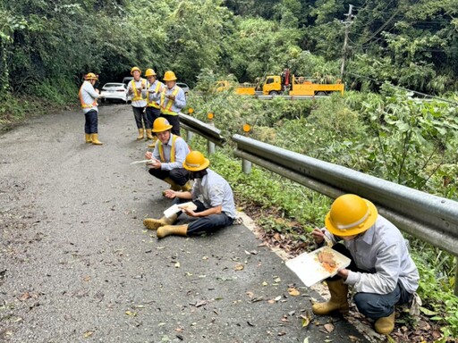 強颱康芮造成竹縣市停電12,649戶 截至下午13時台電持續搶修停電1,117戶