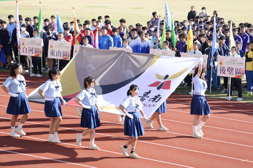 臺南市113年市運開幕 黃偉哲勉勵選手全力以赴迎接全中運挑戰