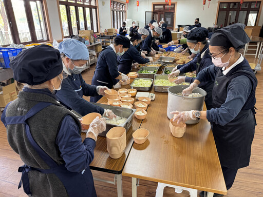 慈濟供應上千份熱食便當 守護0121震災民眾