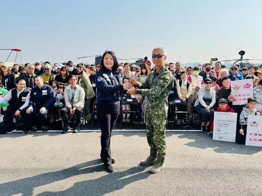 中華航空支持國防 春節前敬軍慰勞國軍部隊辛勞