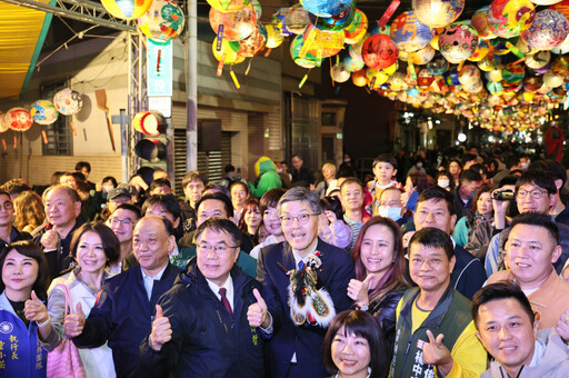 第十三屆普濟燈會閃耀登場 黃偉哲邀請共賞光影魅力