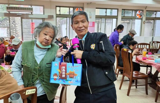 彰化榮家小龍年迎新春 住民除夕會餐熱鬧加菜摸彩添喜氣